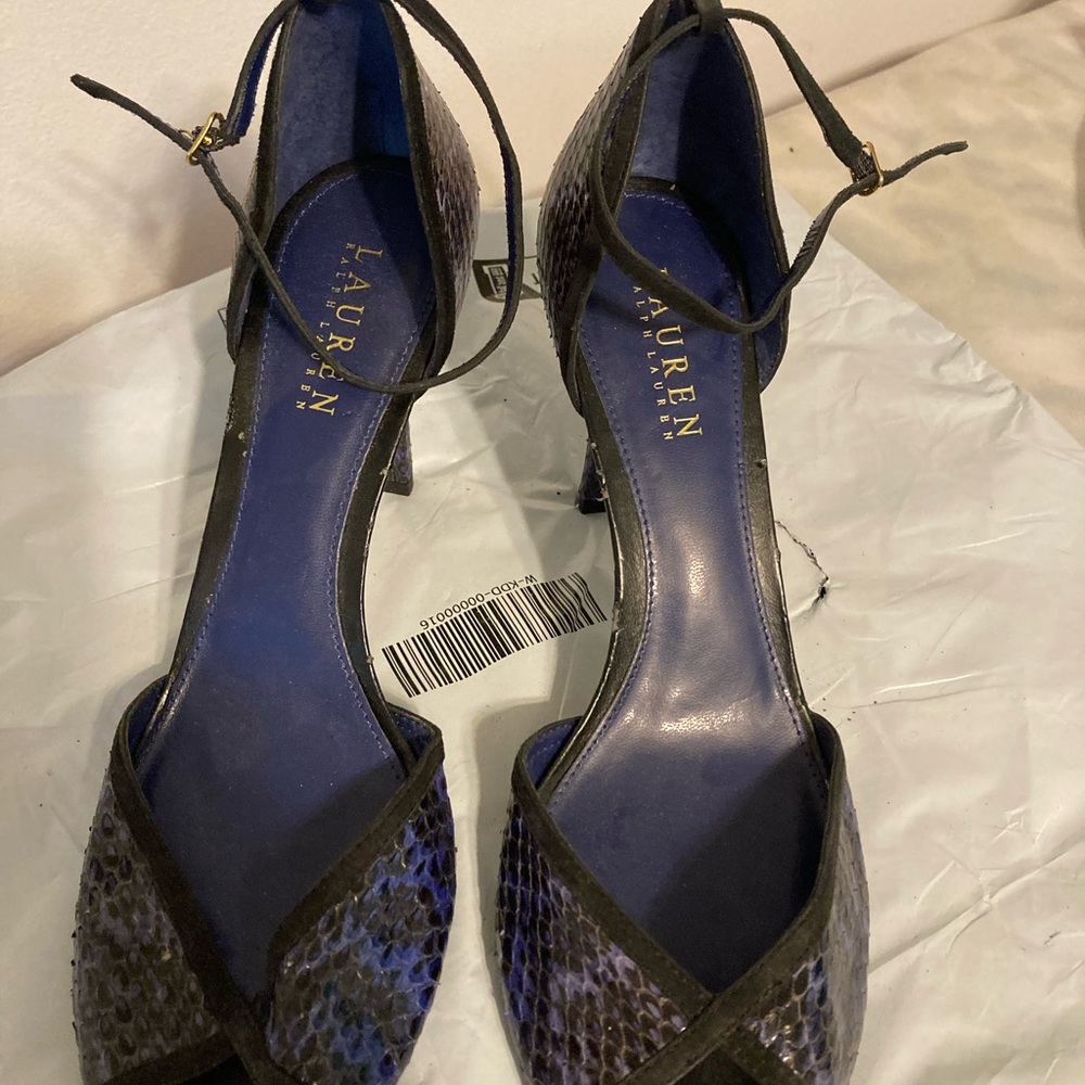 Women’s sandals